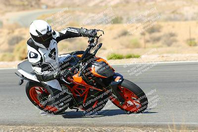 media/Oct-16-2022-TrackXperience (Sun) [[236a00b5b6]]/Group 3/session 4 turn 2/